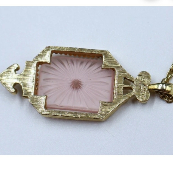 Avon 1977 Frostlights Camphor Glass Vintage Pendant - Picture 3 of 6